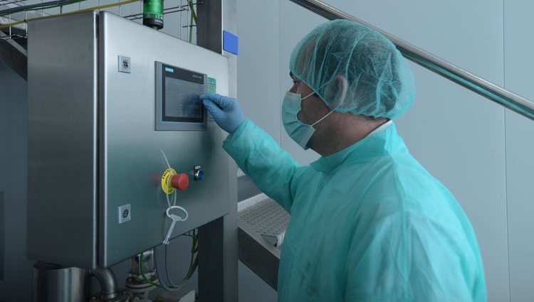 Cantabria Labs manufactures hydroalcoholic gels