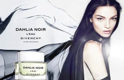 'Dahlia Noir L'Eau', el nuevo perfume femenino de Givenchy