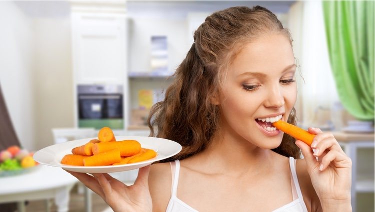 La zanahoria es otro de los alimentos que protegen tu piel