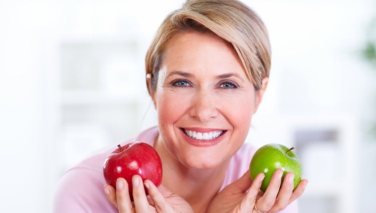 La dieta también ayuda a mantener la piel sana y cuidada