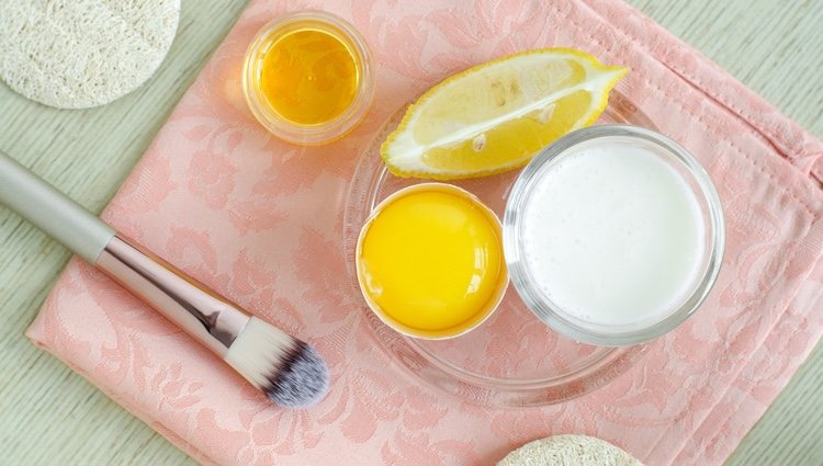 El huevo te ayudará a suavizar tu piel