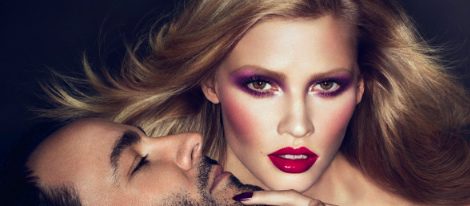 El diseñador Tom Ford lanza su primera colección completa de maquillaje