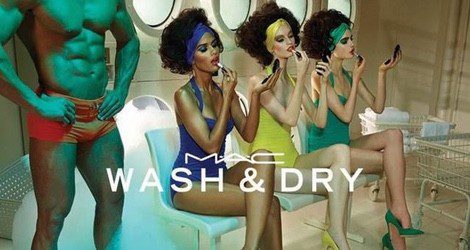 El agua, la espuma y las lavadoras forman parte del escenario de la nueva campaña de MAC 'Wash and dry'
