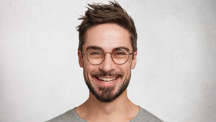 La barba da una visión completamente diferente del rostro