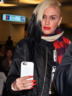 Gwen Stefani en el Eropuerto de Tokyo