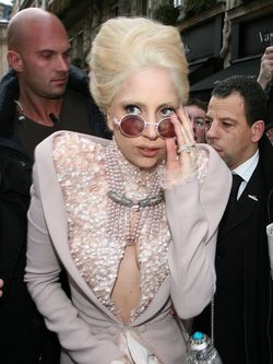 Lady Gaga American Horror 