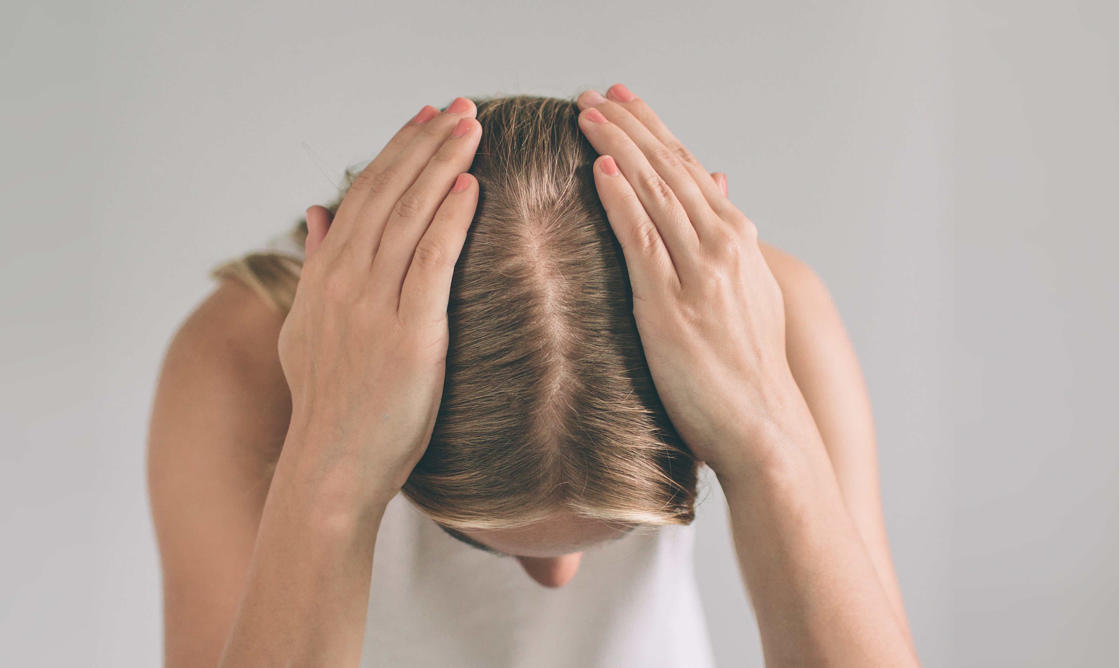 La caída del pelo se puede producir por falta de vitaminas