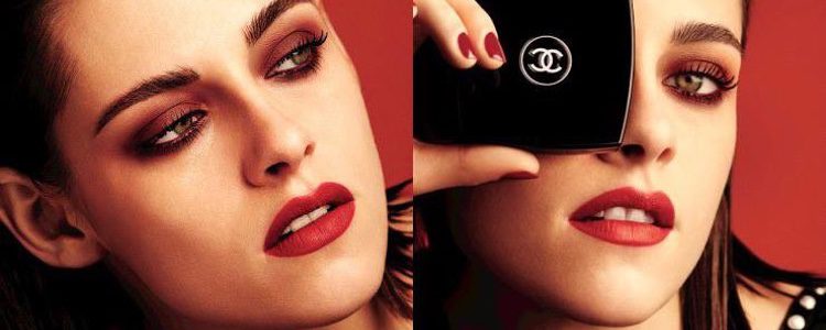 Kristen Stewart posando para la campaña de otoño de Chanel