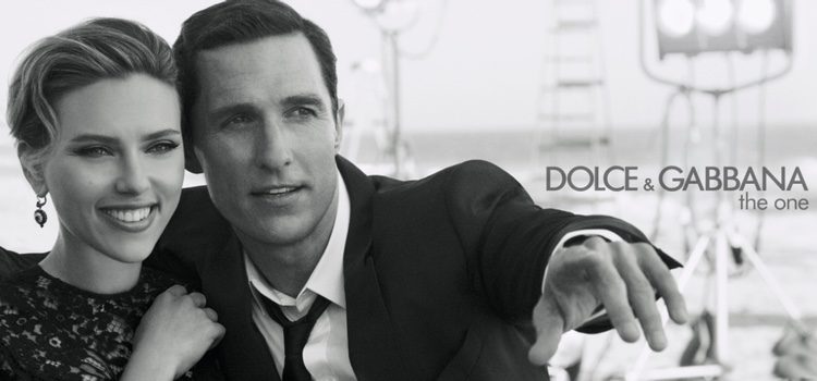 Scarlett Johansson y Matthew McConaughey en su campaña con Dolce & Gabbana 'The One'