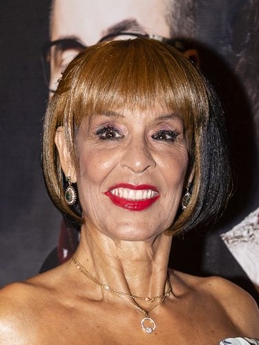 Lita Claver con una melena midi en el estreno de 'Grandes éxitos' de Jorge Javier en Barcelona