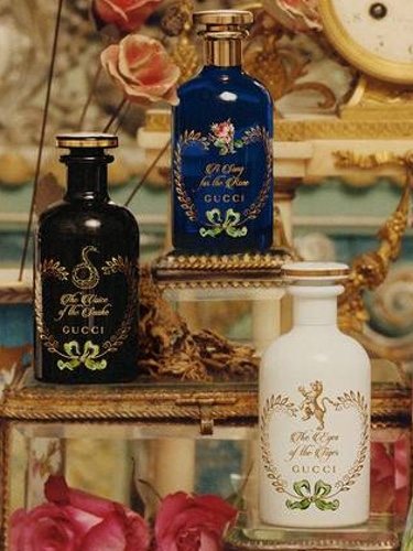 Tres de los nuevos perfumes de la colección'The Alchemist's Garden' de Gucci. 'A Song for the Rose',  'The Voice of Snake' y 'Amber', de arriba a abajo.