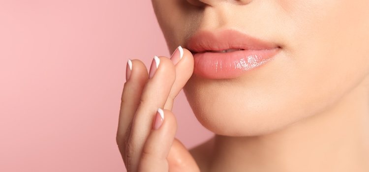 La técnica de los labios mordidos están teniendo gran popularidad