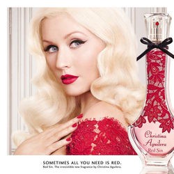 Christina Aguilera lanza su nueva fragancia, 'Red Sin'