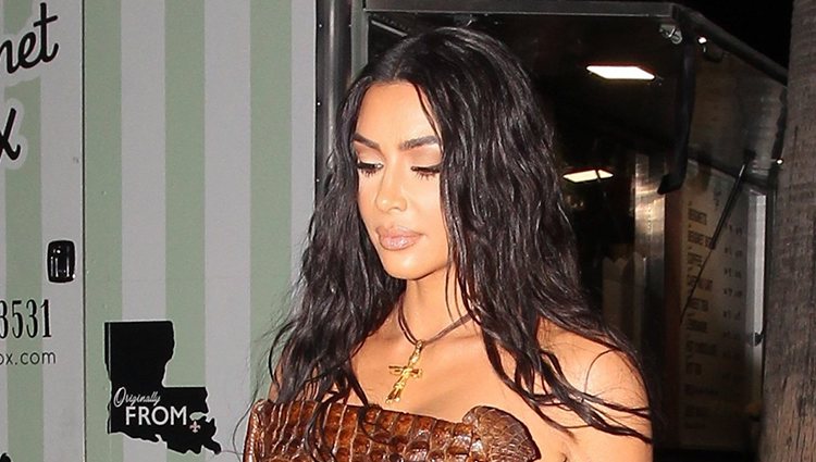 Kim Kardashian: pelo demasiado graso y ondas chafadas