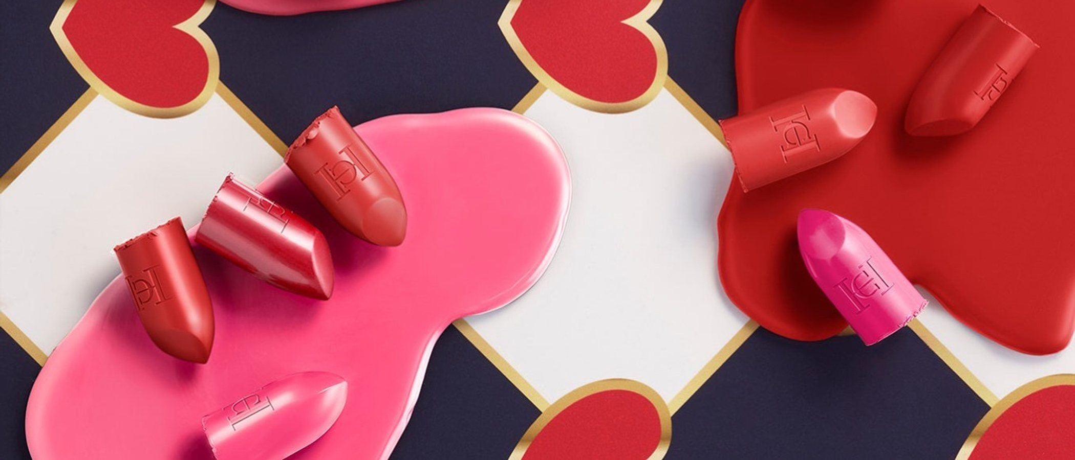 Los labiales 'Fabulous Kiss' con los que Carolina Herrera pone color a tu San Valentín 2021
