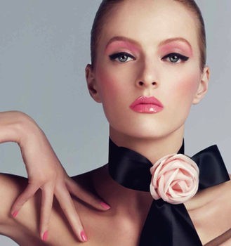 Dior lanza 'Cherie Bow', su colección de maquillaje para primavera 2013