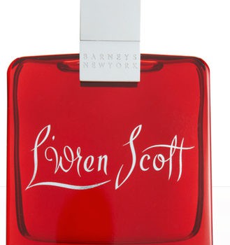 L'Wren Scott lanza su primer perfume en edición limitada
