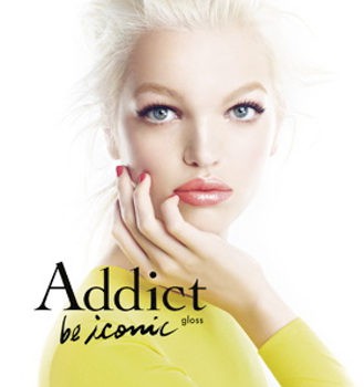 Daphne Groeneveld presenta los nuevos gloss de 'Dior Addict Be Iconic'