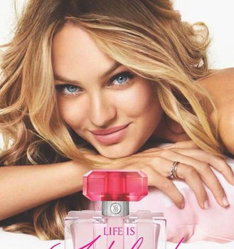Candice Swanepoel y Miranda Kerr presentan el nuevo perfume de Victoria's Secret, 'Fabulous'