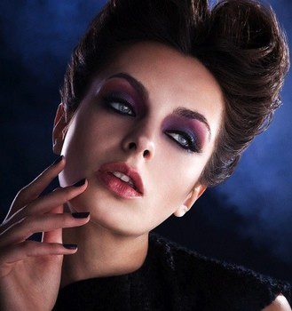 LOLA presenta 'En Noir', su colección de maquillaje para el otoño/invierno 2013/2014