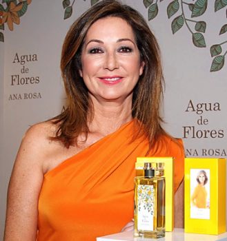 Ana Rosa Quintana presenta nuevo perfume bajo el nombre 'Agua de Flores'