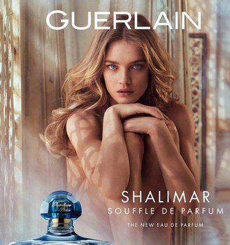 Natalia Vodianova se rinde a 'Shalimar Souffle' de Guerlain en su nuevo spot publicitario