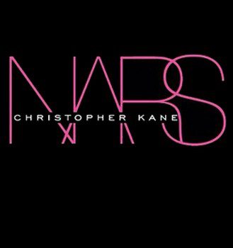 Christopher Kane y NARS colaborarán juntos en una nueva colección de maquillaje