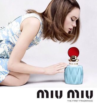 Miu Miu llega se estrena en el mundo de la belleza lanzando su primer perfume