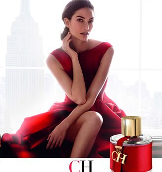 Lily Aldridge, la mujer de rojo del nuevo perfume de Carolina Herrera