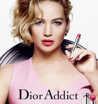 Jennifer Lawrence presenta 'Dior Addict Lipstick', la nueva línea de pintalabios de Dior
