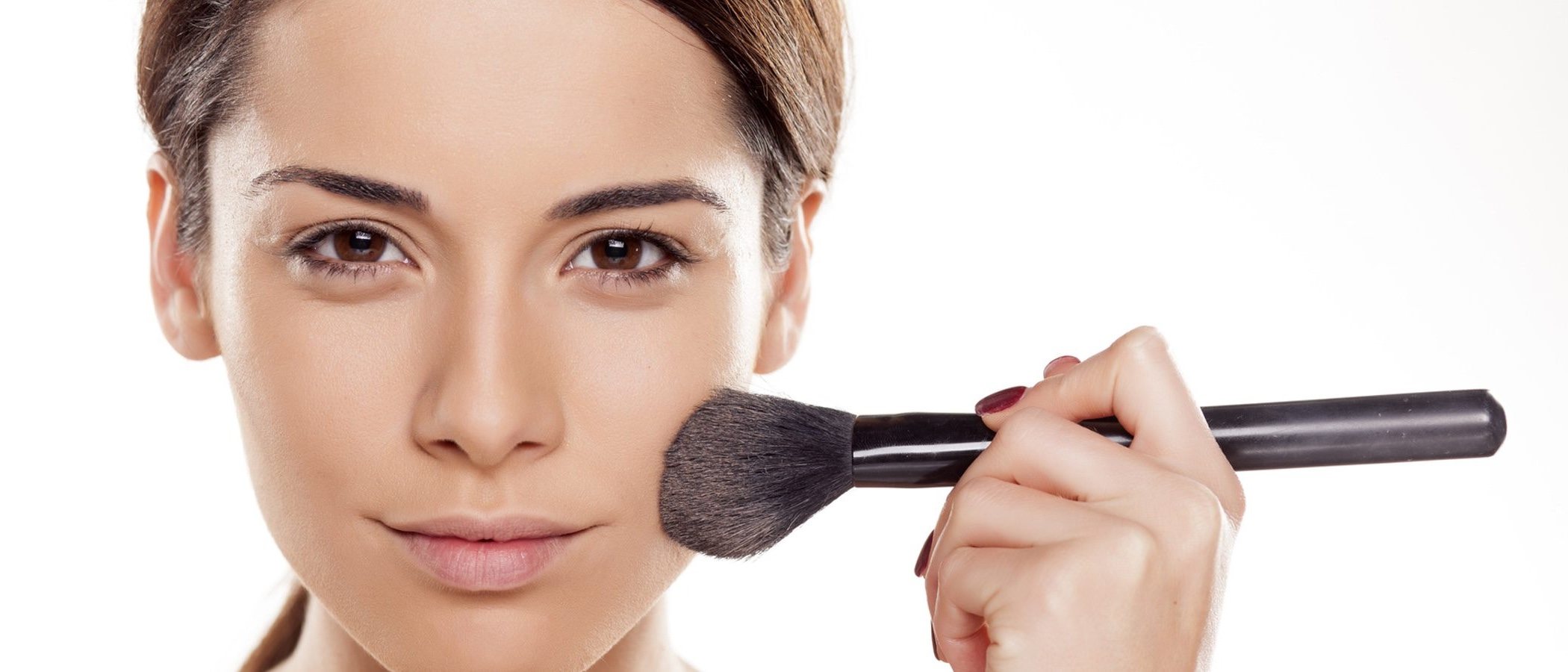 Maquillaje en polvo: cómo aplicarlo