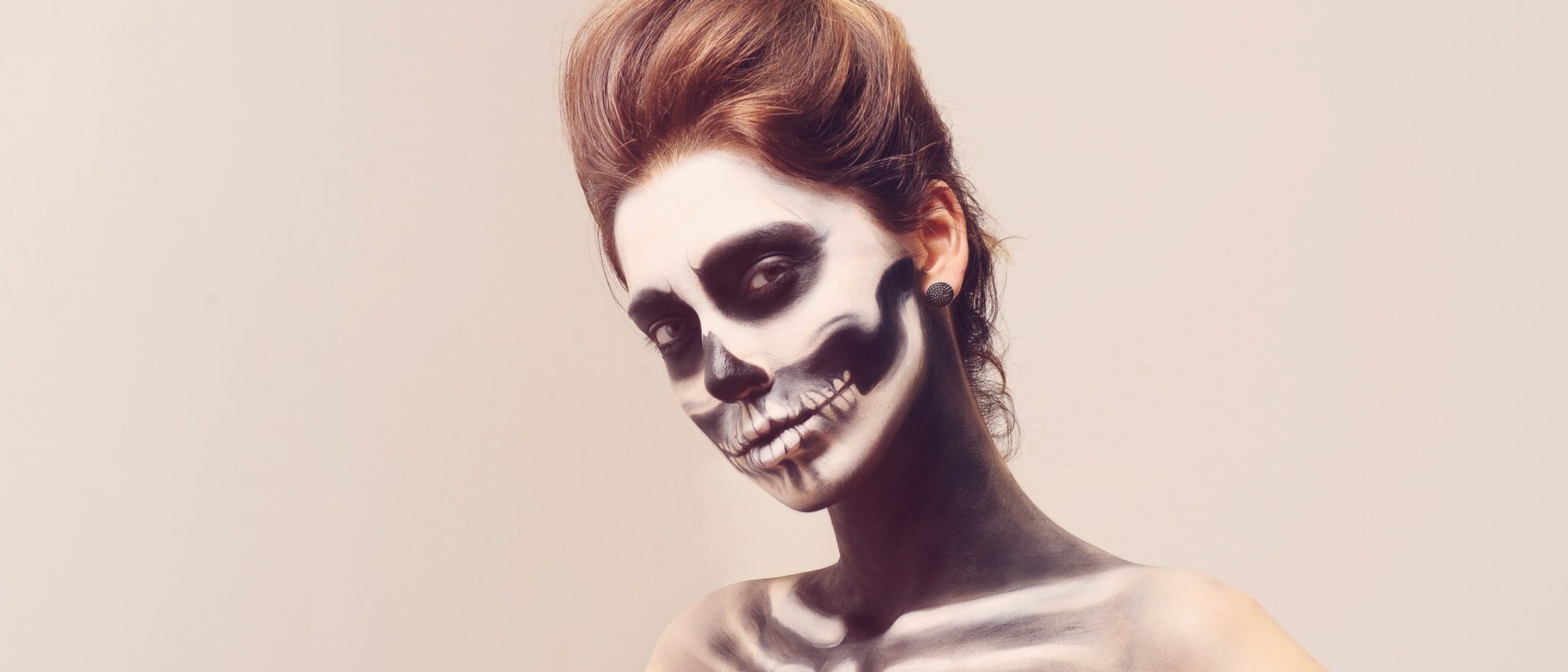 Cómo maquillarse para un Halloween terrorífico