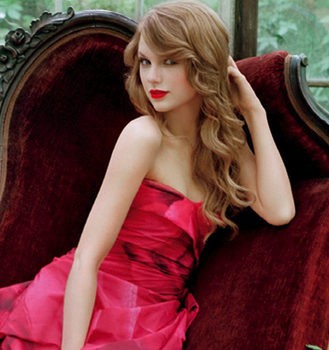 Taylor Swift presenta 'Wonderstuck Enchanted', su segundo perfume