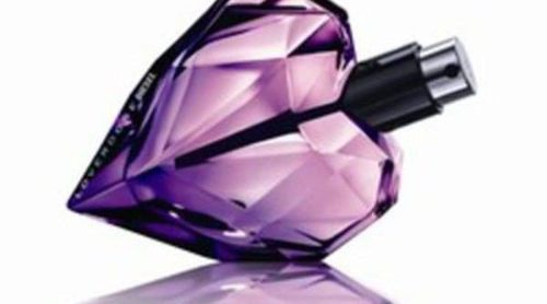 La modelo Ashley Smith presenta el nuevo perfume de Diesel: Loverdose