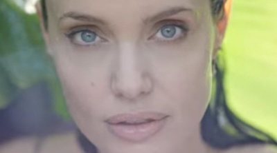 Angelina Jolie sigue siendo la musa de 'Bloom of Rose' de Guerlain