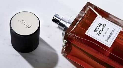 YSL presenta su nuevo perfume 'Rouge Velours'