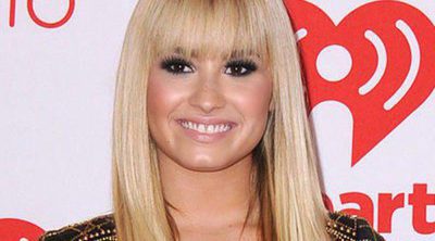 Cambio de look: Demi Lovato se decanta por el rubio para este verano