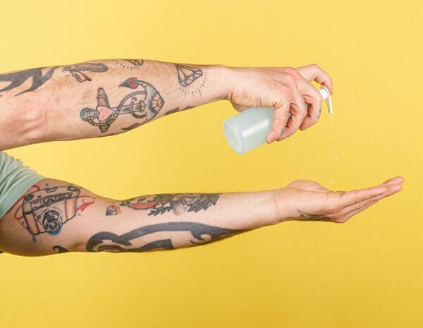 Cremas para tatuajes: cómo cuidar tu tattoo