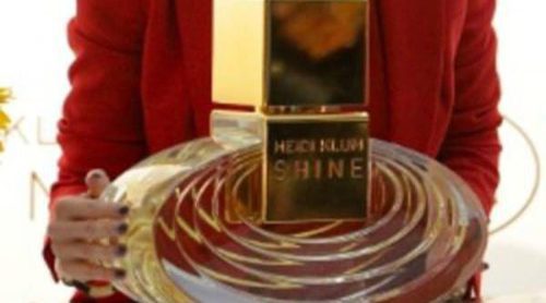 La modelo Heidi Klum presenta su perfume 'Shine'