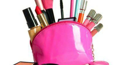 Primer maquillaje: Kit básico para adolescentes
