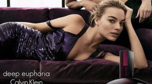 Margot Robbie presenta la nueva fragancia de Calvin Klein 'Deep Euphoria'
