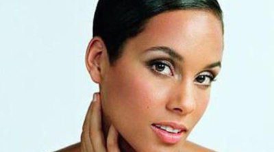 Alicia Keys, deslumbrante en la nueva campaña de 'Dahlia Divin' el nuevo perfume de Givenchy