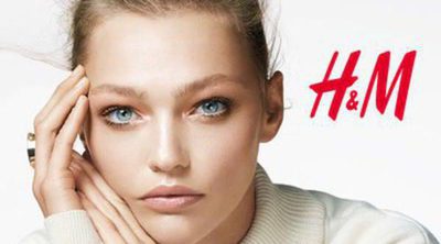 Sasha Pivovarova se convierte en la nueva imagen de 'H&M Beauty' para este invierno