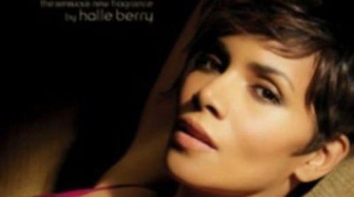 Halle Berry promociona su fragancia 'Reveal the passion'