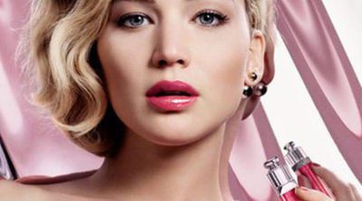 Jennifer Lawrence presenta los nuevos 'Ultra-Gloss 765' de Dior Addict
