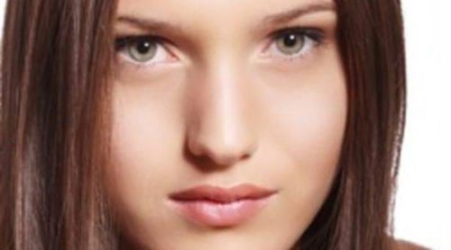 Una de cada cuatro mujeres sufre problemas en los ojos a causa del maquillaje