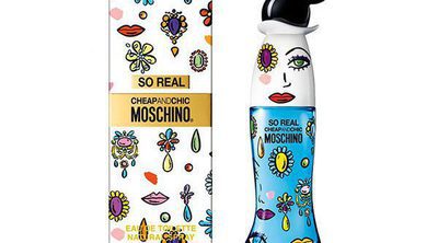 Moschino lanza su nueva fragancia 'So Real Cheap & Chic' tomando como inspiración a Popeye y Dalí