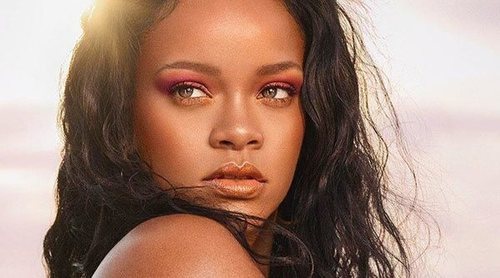 Rihanna anuncia con 'Beach Please' la esperadísima colección completa de verano de Fenty Beauty