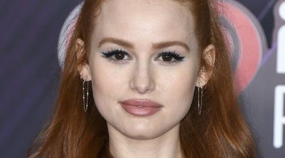 Maquíllate como Madelaine Petsch