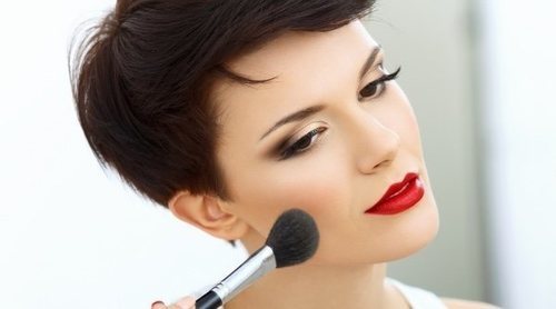 5 coloretes low cost que no pueden faltar en tu kit de maquillaje